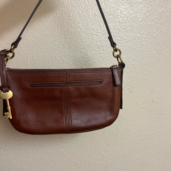 Fossil Baguette Bag, Brown, cross body and shoulder bag. - Picture 2 of 6